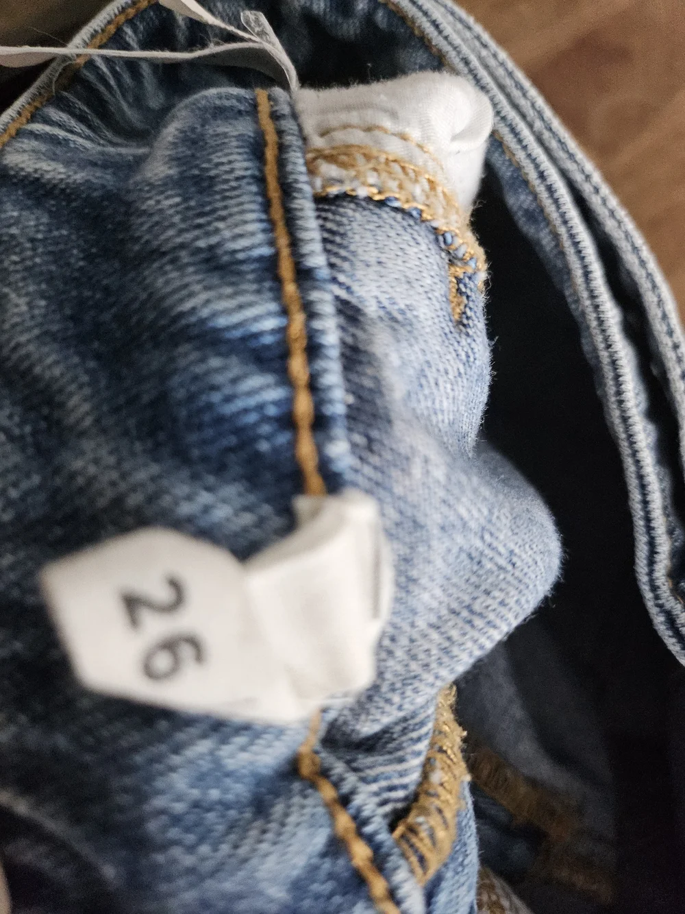 PacSun High-Waist Blue Women’s Jeans with Belt